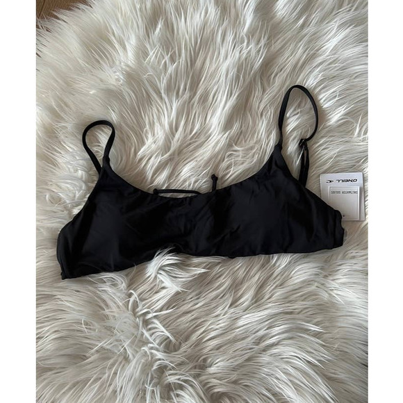 O'Neill Other - NWT O'Neill Women's Saltwater Solids Surfside Bikini Top M